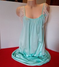 Vintage VENTURA Nylon Mint Blue Green Nightgown Negligee Lace Large
