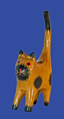 Holzfigur Ringhalterkatze klein 2er Set - Kunsthandwerk aus Bali