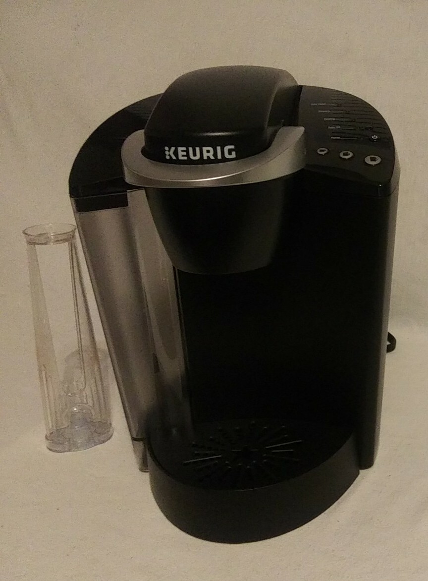 Keurig (KClassicK50 )Single Serve K Cup Pod Coffee Maker Black w/Pod