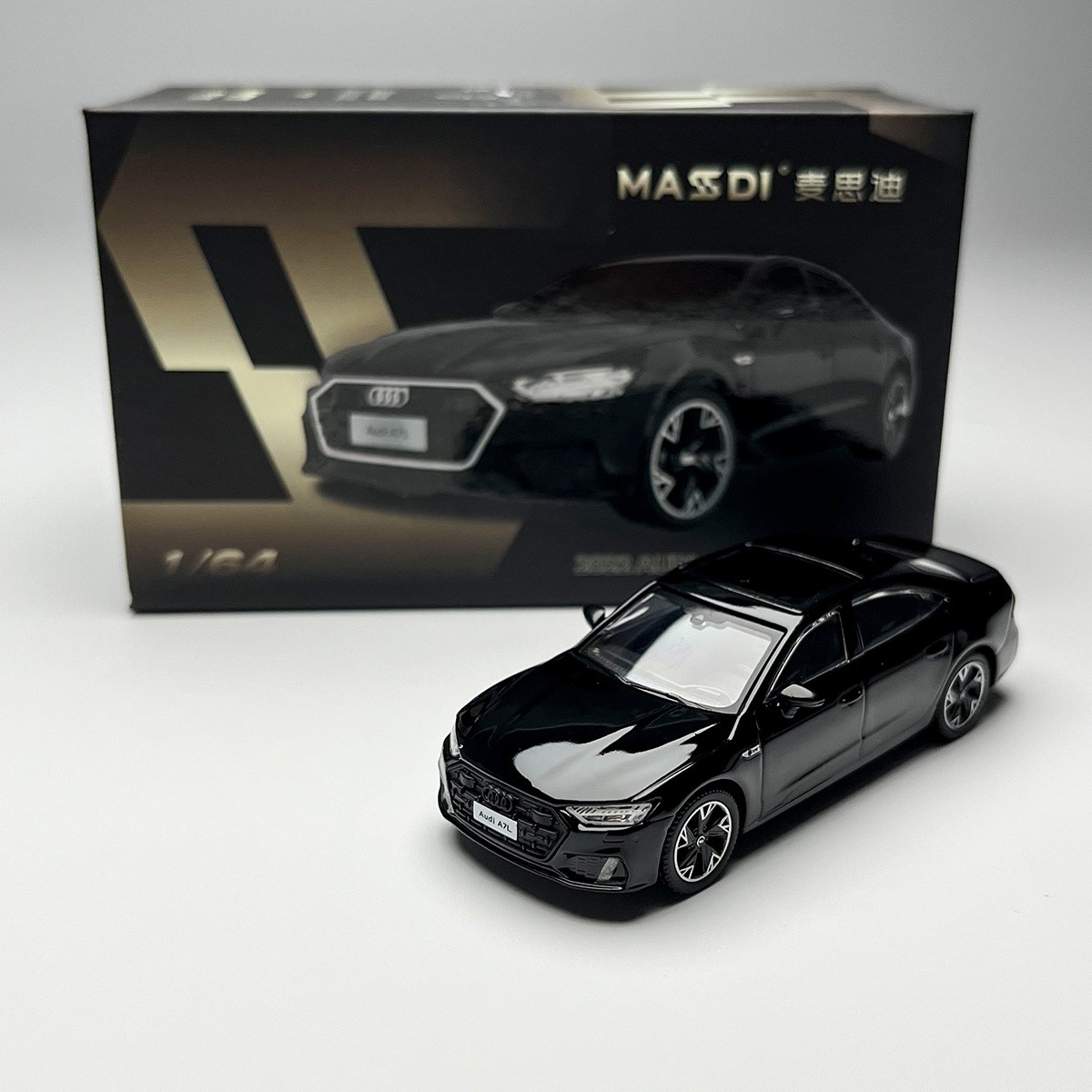 Masdi 1/64 Audi A7L-Black Diecast Alloy Car Model