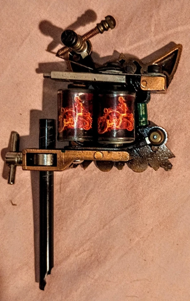Máquina de tatuaje Ghost Rider vintage Foto 2 de 4
