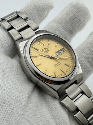 Vintage Seiko 5  Automatic Authentic Japan Made Men's Wrist Watch 21 Jewels