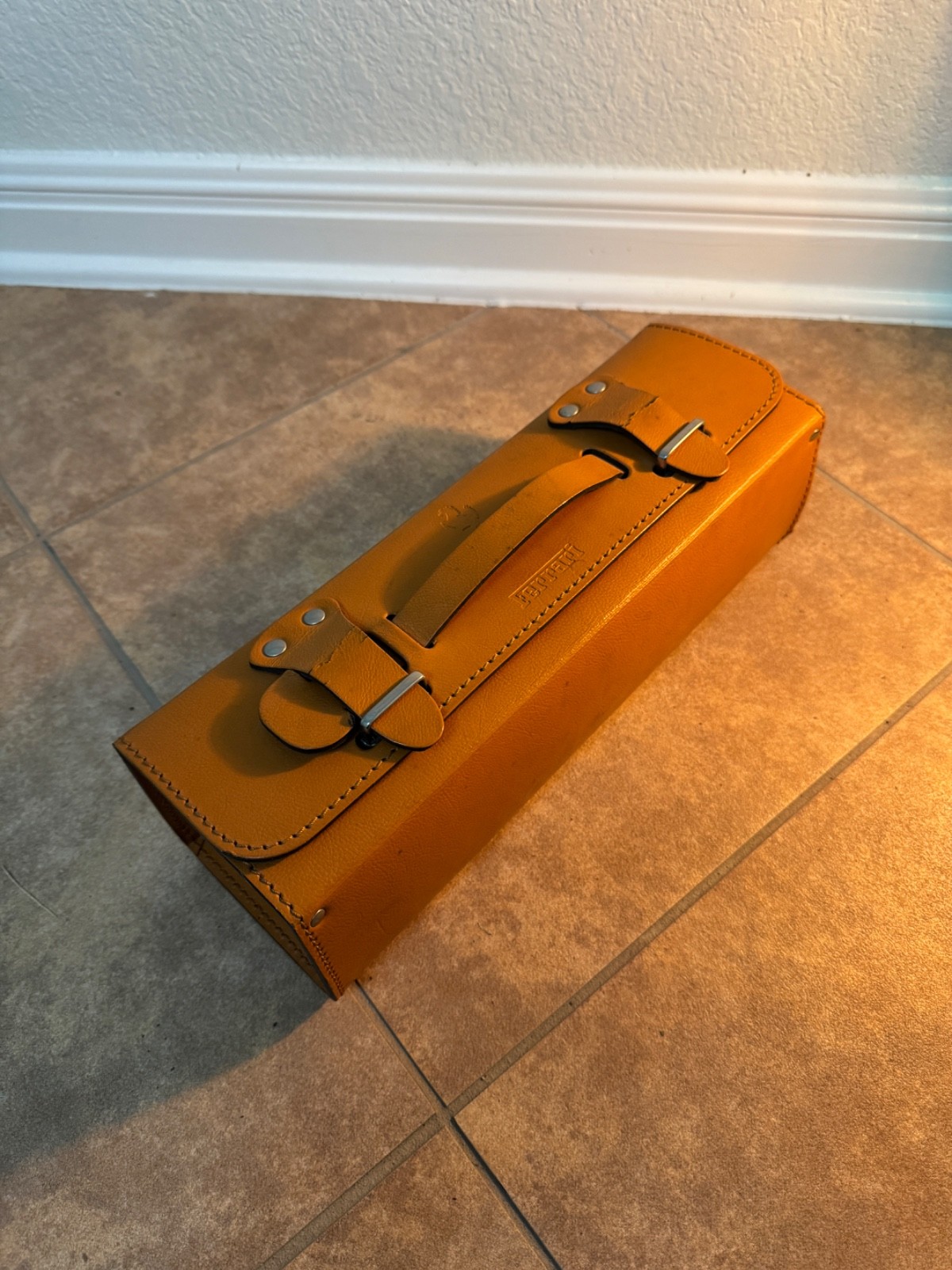 Ferrari F355 Tool case Tan