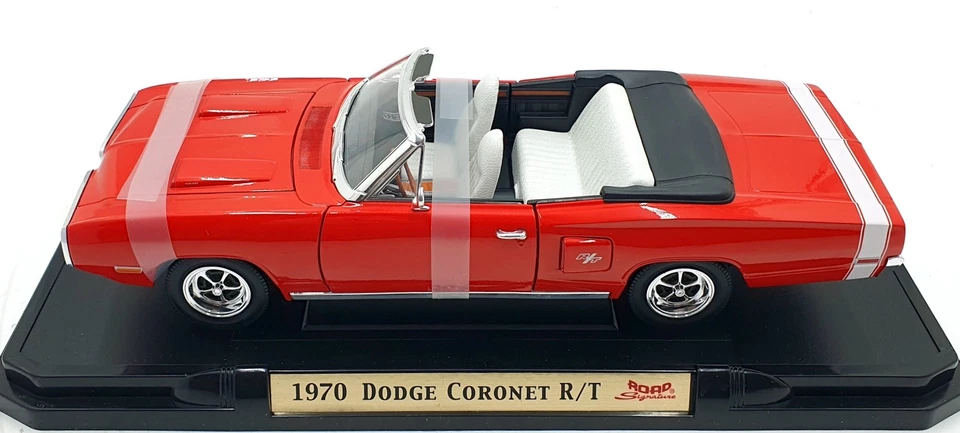 Road Signature 1/18 Scale 92547 - 1970 Dodge Coronet R/T - Red/White - Image 3 of 4