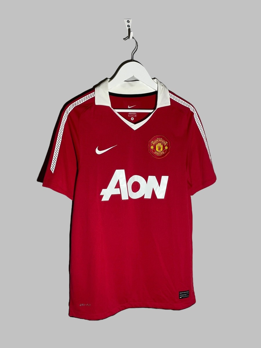 Manchester United Nike 2010/11 Home Football Shirt Soccer