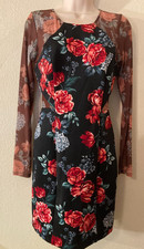 GUESS Sexy Curve Hugging Stretchy Bodycon Dress Floral, Size 2
