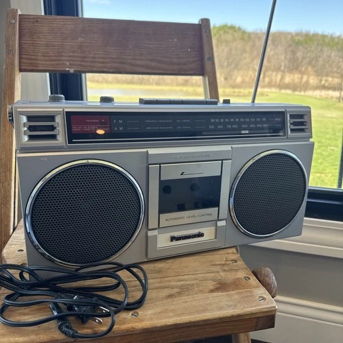 Vintage PANASONIC Boombox Stereo Radio Cassette Portable RX-4920 JAPAN Tested