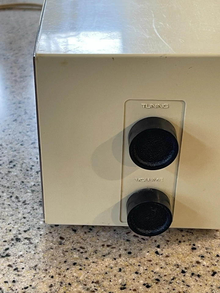 Radio Reloj General Electric C1400A AM Beige Años 70 DE COLECCIÓN + Manual de Usuario, ¡FUNCIONA! Foto 3 de 4