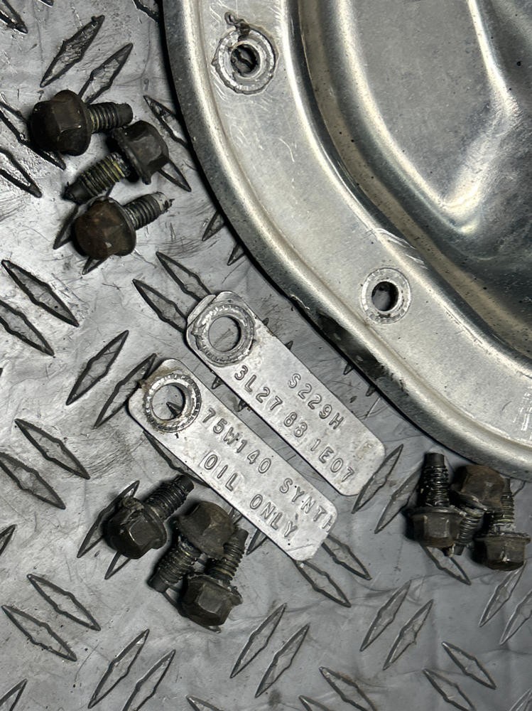 Ford GT 1999-2004 Rear Differential cover
