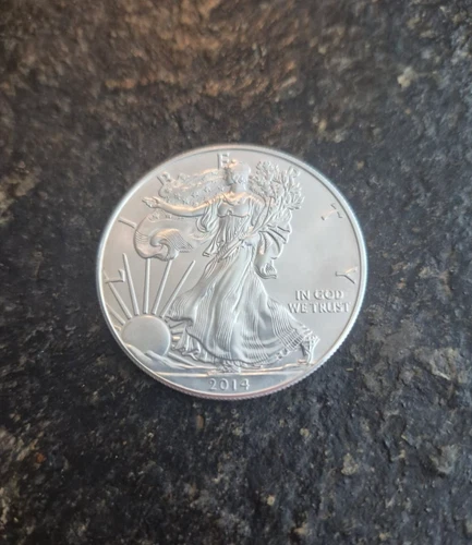 2014 American Silver Eagle 1 Troy Oz .999 Fine Silver