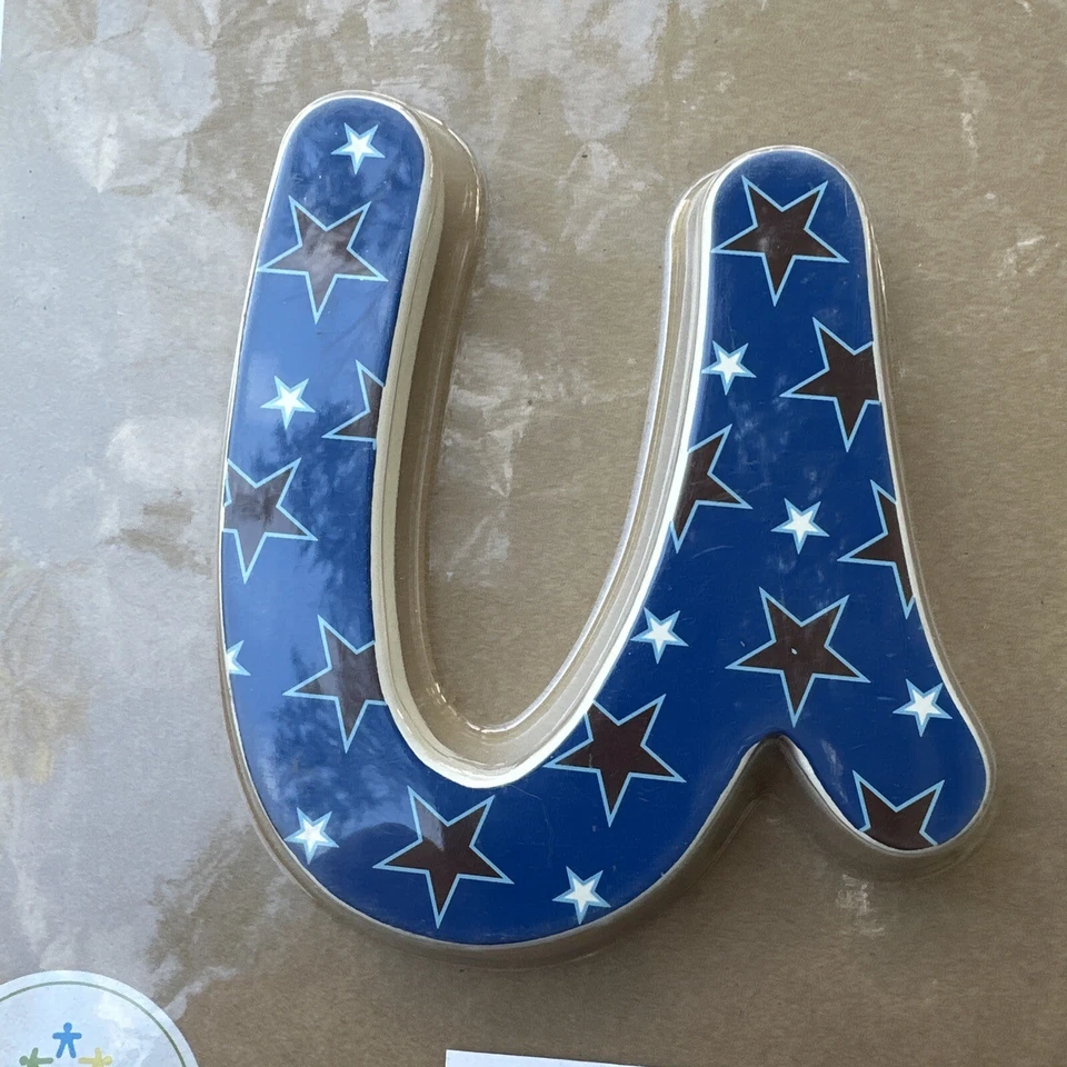 KidKraft 木制字母 - 字母“u” - 全新 - 5.5 英寸高 - 2010 — 第 2/3 张图片