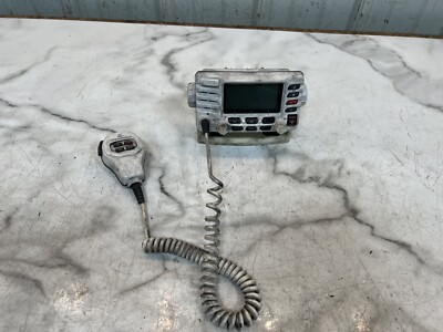 85 Chris Craft Commander 336 Boot Standard Horizon Explorer Marine GPS Radio