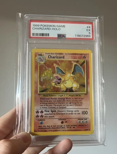 Pokémon Charizard Base Set Holo Unlimited Rare PSA 5