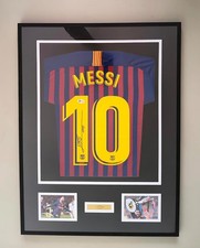 Lionel Messi signed FC Barcelona shirt - Framed - Authenticated by Beckett