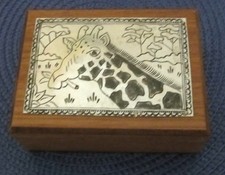 Silver Giraffe on Wooden Box collectibles Giraffe homedecor trinketbox