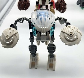 Lot of 6 Vintage 2002 LEGO BIONICLES Bohrok Sets 8560,1,2,3,4,5 - Complete