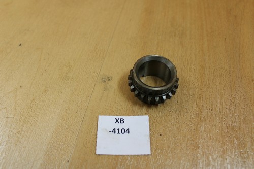 Suzuki DR600 SN41A 12731-37400 Zahnrad XB4104