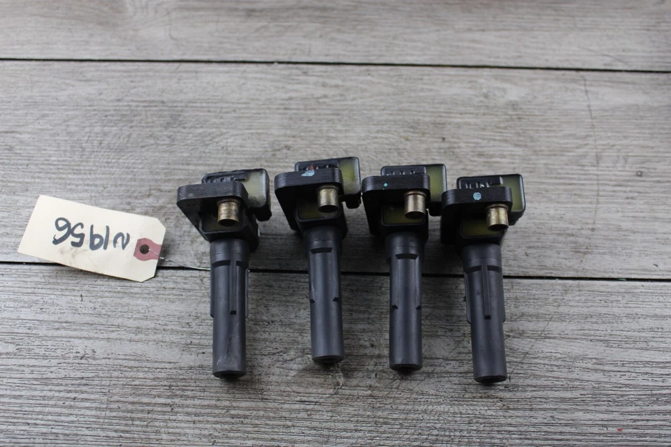 02-2007 2.0 2.5 SUBARU WRX STI motor bobinas de encendido OEM. Foto 3 de 4