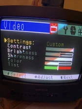 Daewoo DTQ-13V1FC CRT Color TV Retro Gaming Television 13" Display 55-Watt