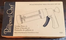 Pampered Chef 1 Cookie Press 1525 Pastry 16 Molds Retired 