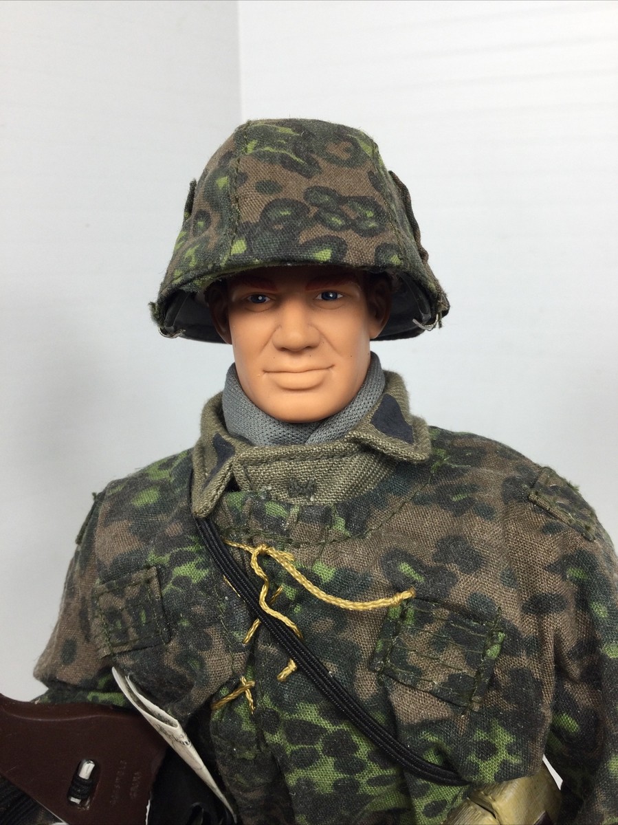GI.joe ドイツ兵　ハズブロ製 1/6 HASBRO GI JOE WW2 GERMAN WEHRMACHT MP-44 & P-38 NORMANDY