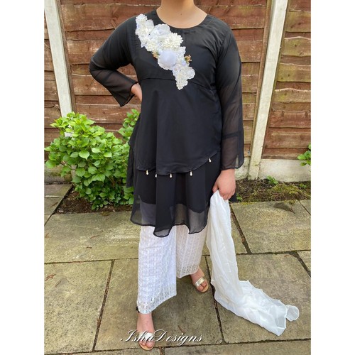 Pakistani dress/frock And Net Trouser 