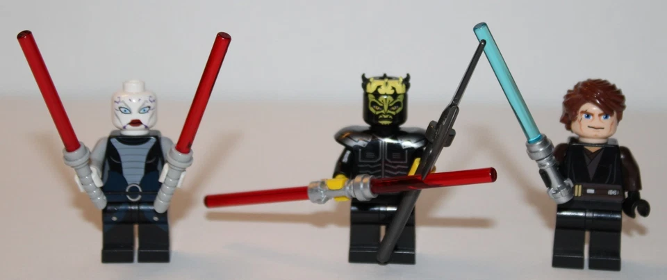 2011 Retired Star Wars Lego set #7957 Sith Nightspeeder 100% complete! - Image 2 of 4