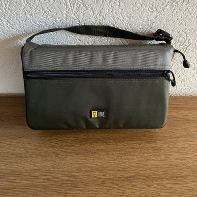 CD DVD case Tasche 64 Fächer case logic 28 x 16 x 7 cmcd Tasche oliv 