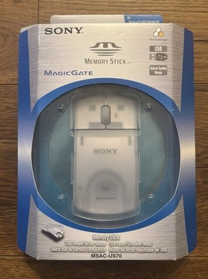 SONY USB Memory Stick MSAC-US70 Reader/Writer NEW Open Box With Cable