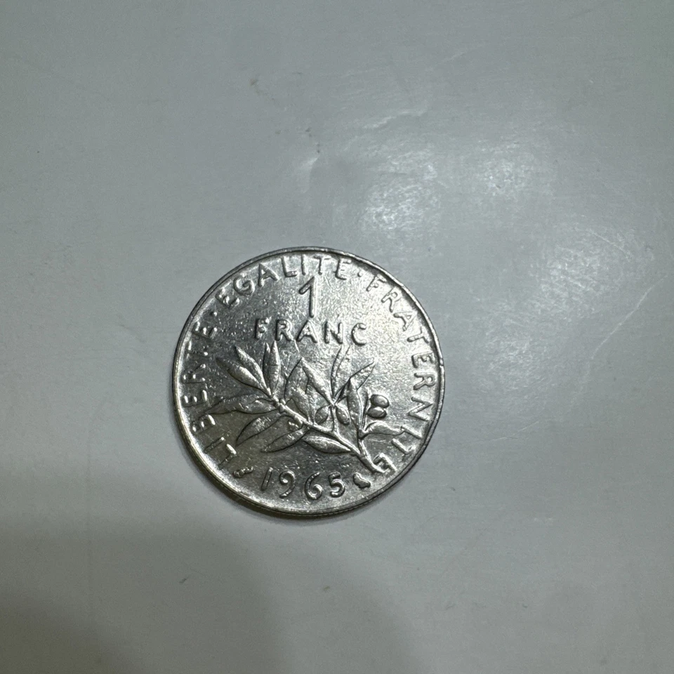 Moeda francesa 1965 1 franco França, vendida como está - Imagem 2 de 4
