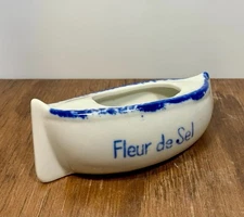 Fleur De Sel Boat Shaped Salt Cellar Blue and White Ceramic Salt Pig Dish