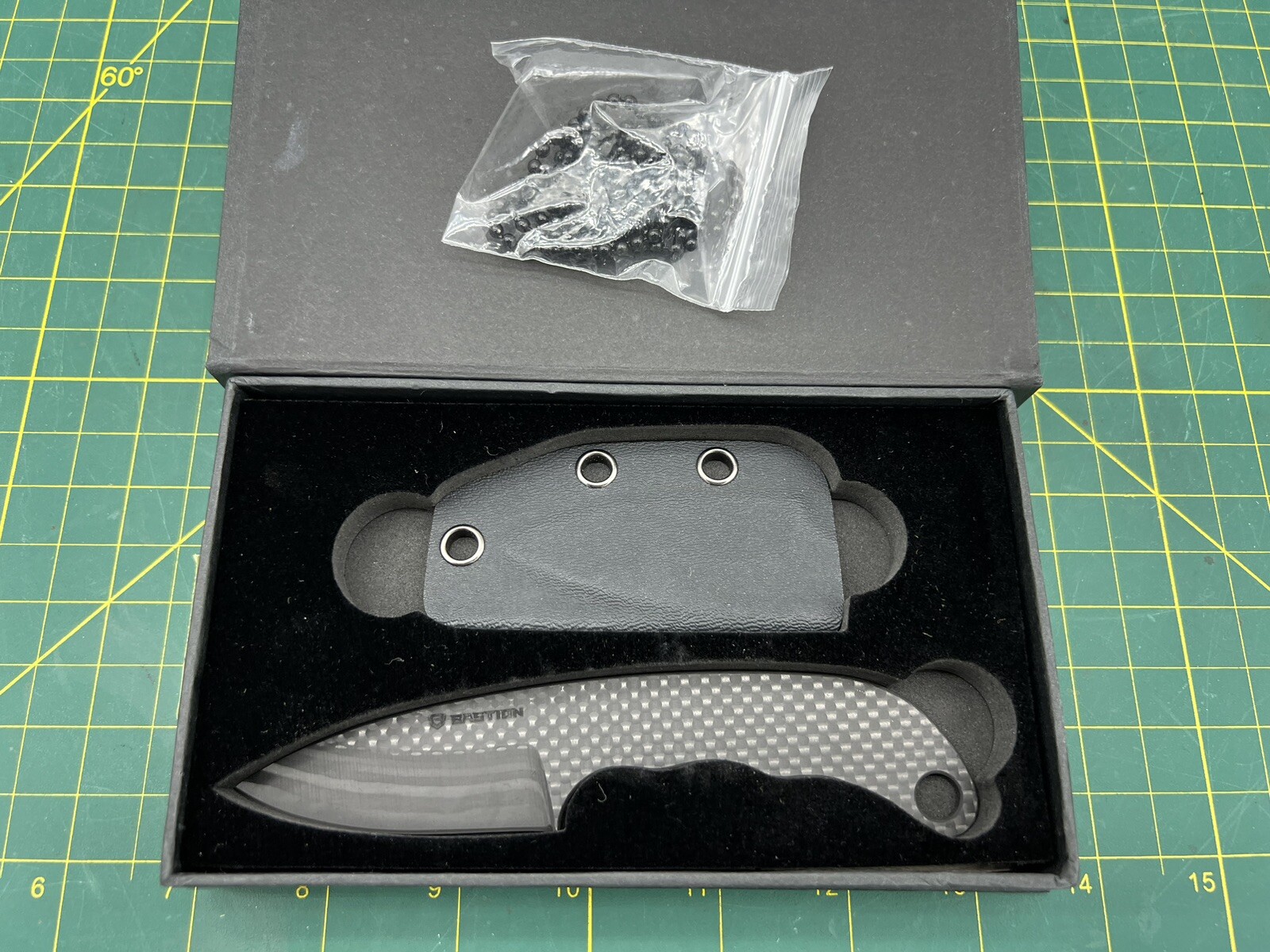 Bastion Carbon Fiber EDC NonDetectable Knife Fixed 2.25 Carbon Fiber