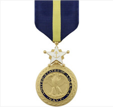GENUINE U.S. FULL SIZE MEDAL: NAVY AND MARINE CORPS DISTINGUISHED SERVICE