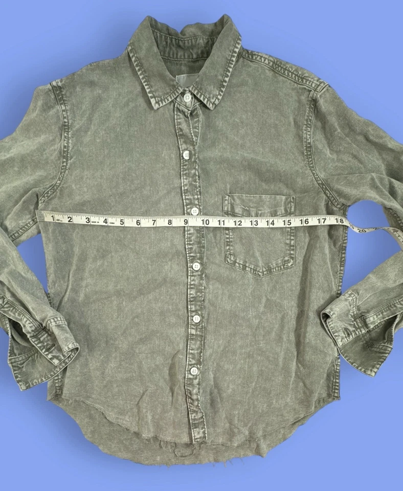 Rails ingrid moss Raw acid Wash Button front shirt size XS long sleeve green - Image 3 of 4