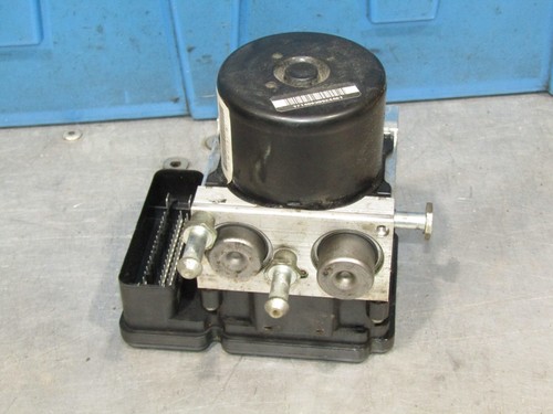 Dodge Nitro 2007 3,7 L OEM bomba ABS 07 - Imagen 2 de 5