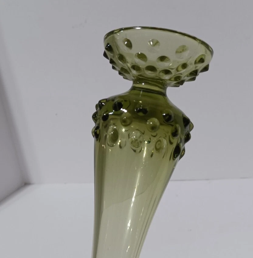 Vintage FENTON Hobnail Bud Footed Green Swung Glass Vase - Image 3 of 4