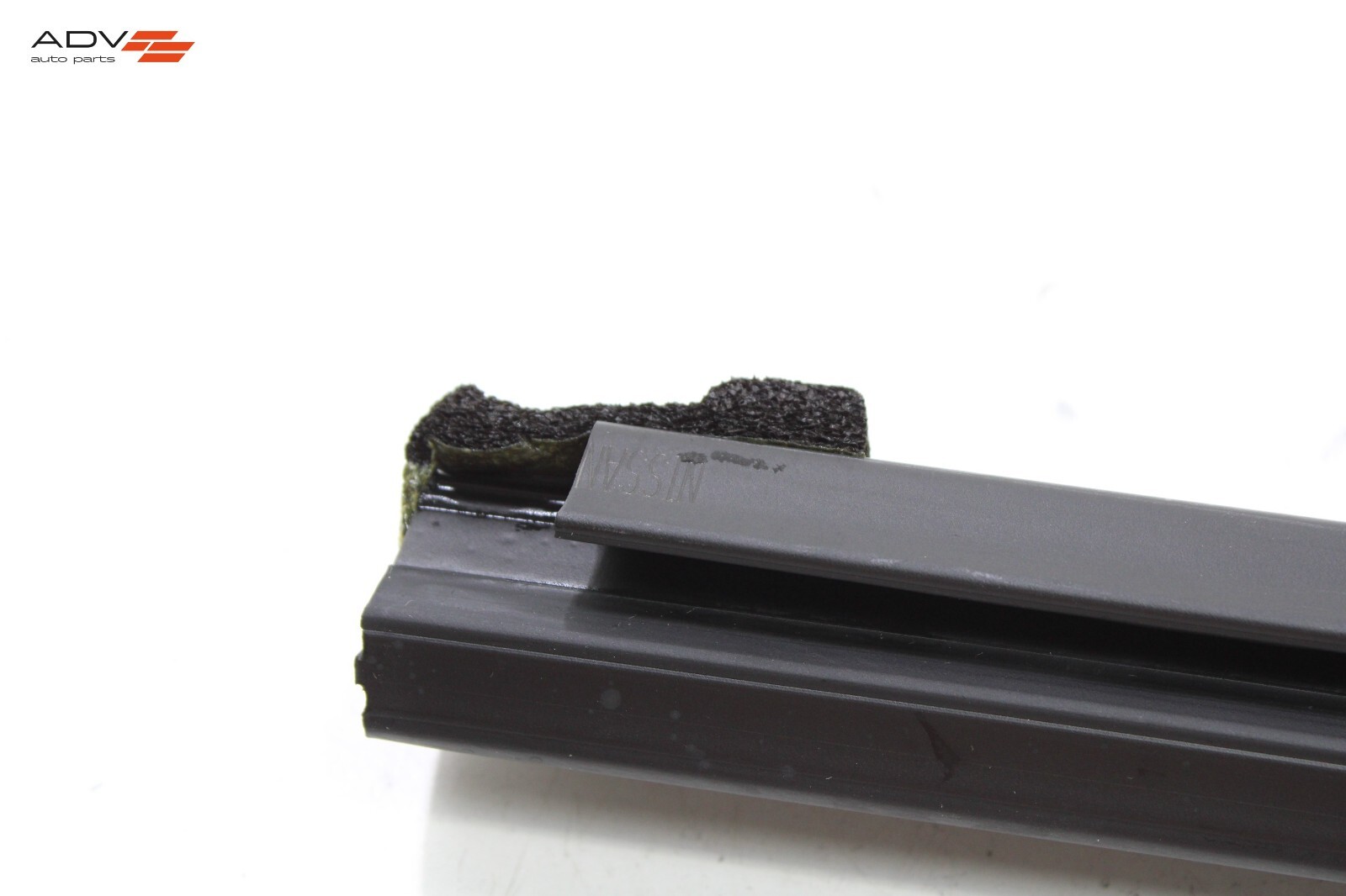 22-24 NISSAN PATHFINDER REAR RIGHT SIDE DOOR WINDOW INNER WEATHERSTRIP SEAL OEM