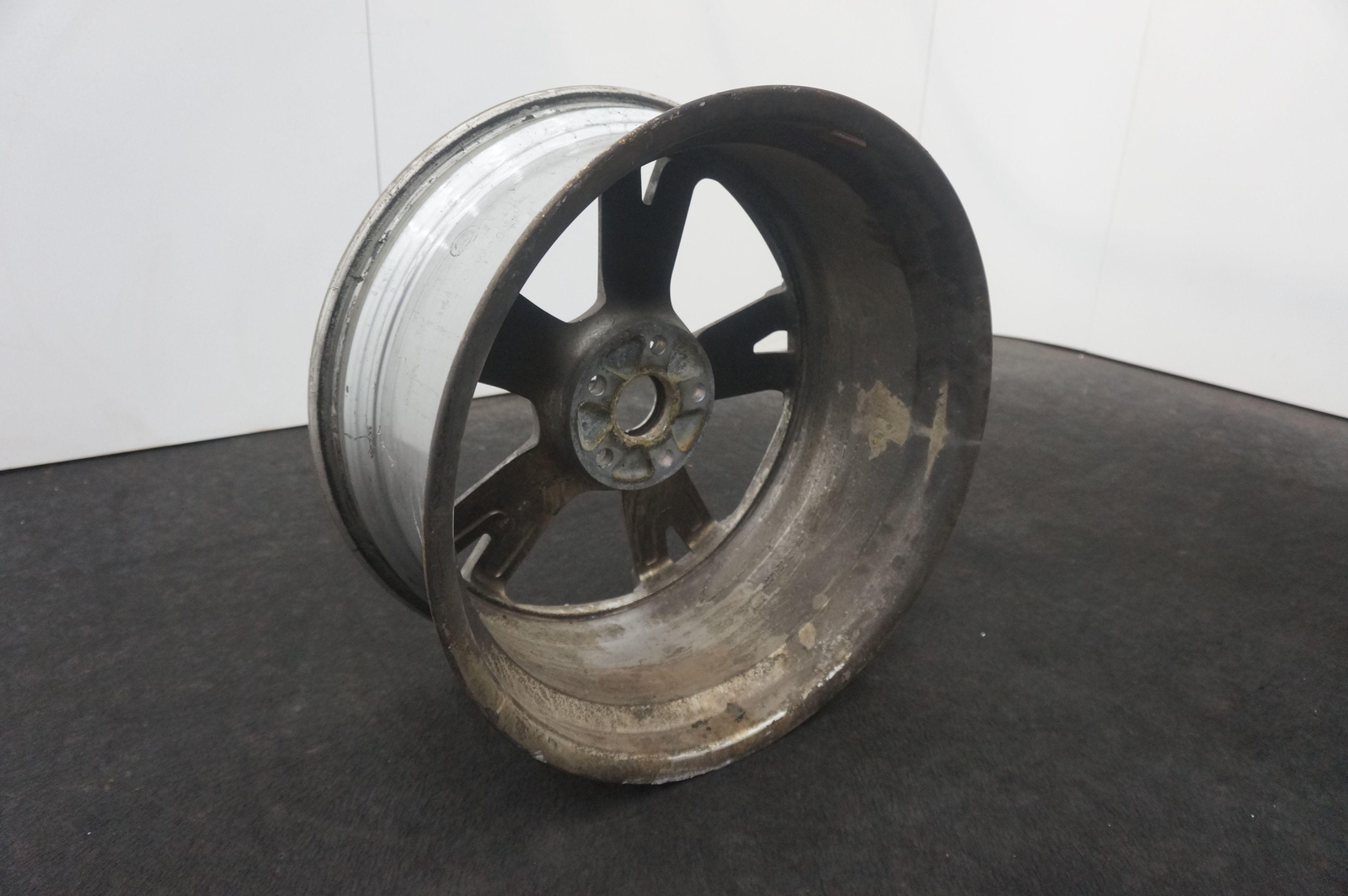 19x8.5' 5 Spoke 5 Lug Callisto Rim 400601017BC Lamborghini Gallardo 03-08 *Note