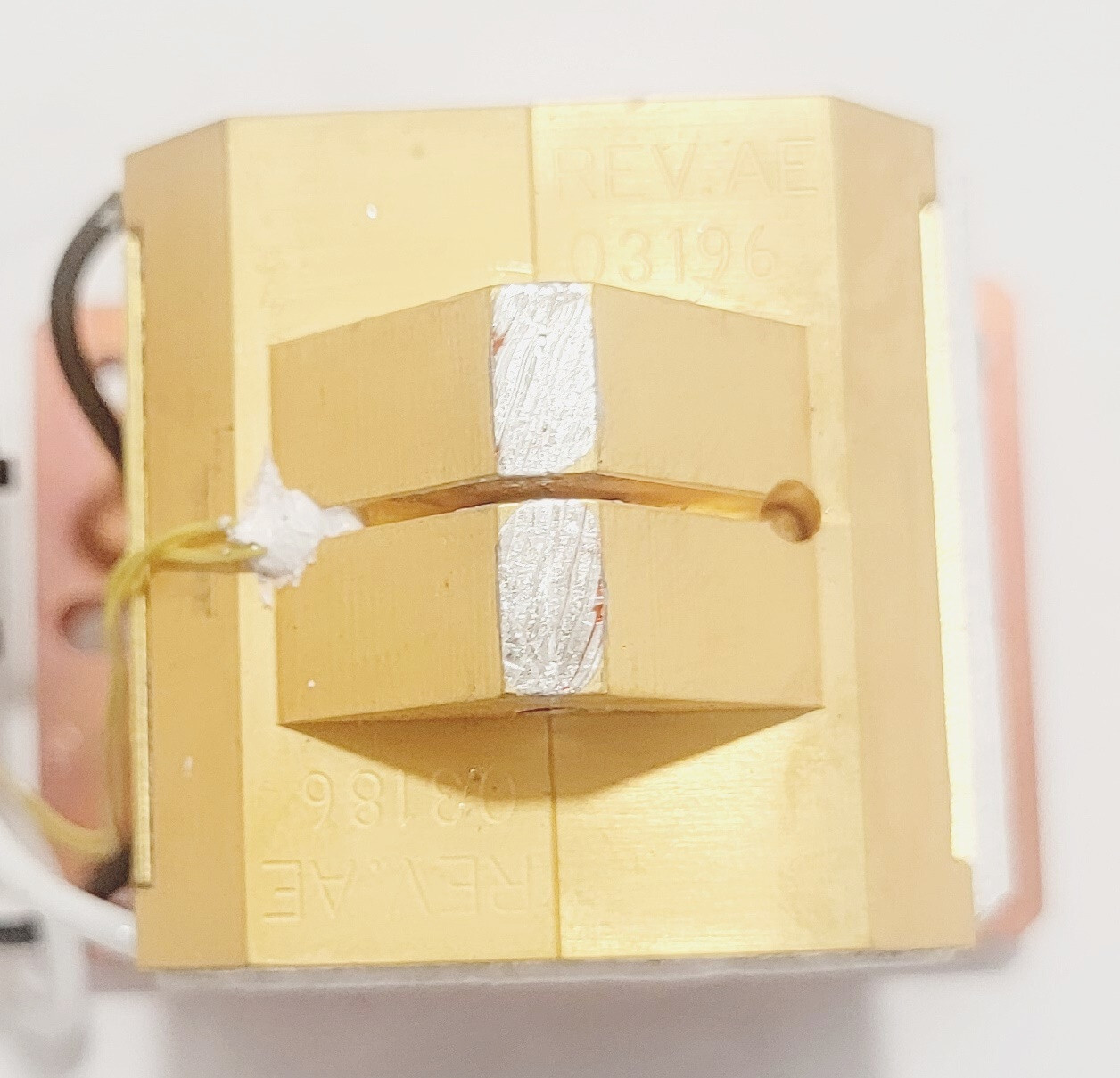 Coherent AVIA LASER Nd:Yvo4 VANADATE CRYSTAL MOUNT ASSEMBLY - AA2611