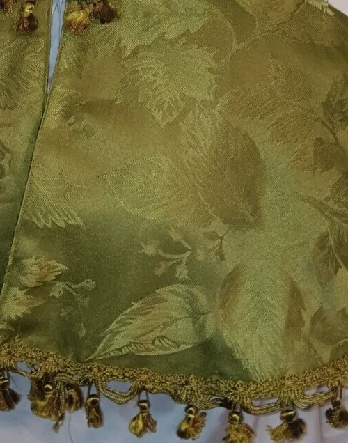 Auténtica CAPA DE HOMBRO BROCADO VERDE AGUACATE MUJER PEQUEÑA ESTILO 1800 Foto 4 de 4