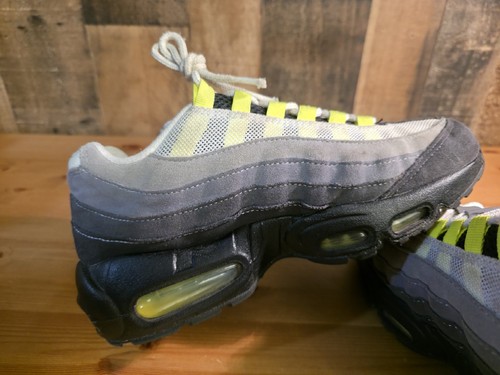 Nike Air Max 95 OG 2020 (GS) Black/Neon Yellow-LT Graphite CZ0910-001 Size 6.5Y - Picture 8 of 14