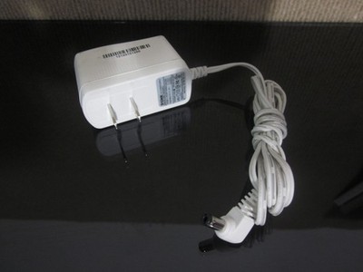 D-Link AMS1-0501200FU AMS1-0501200FT AC Adapter for Router Switch 5VDC 1.2A 5.5