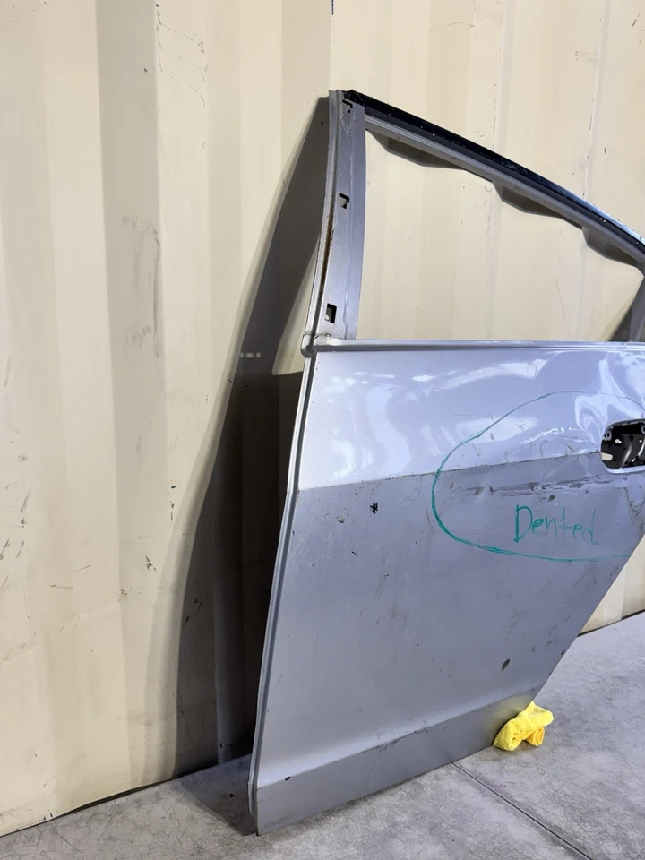 2010 2011 2012 2013 2014 Honda Insight híbrido traseira esquerda porta do motorista fabricante de equipamento original - Imagem 2 de 4