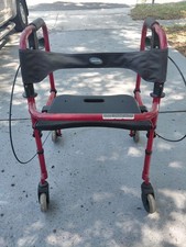Invacare 4-Wheel Rollator Walker w/ Seat, Handbrakes, Adjustable, Foldaway