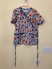 Scrub Top Happy Thanksgiving Women's Medium by UA Scrubs EUC