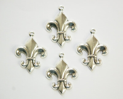 Antiqued Silver Fleur De Lis Charm Pendant Drop with Loop (6) chr188B