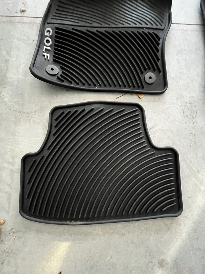 Juego de alfombrillas de goma para Volkswagen Golf 2014-2016 5G1061550A041 Foto 3 de 4