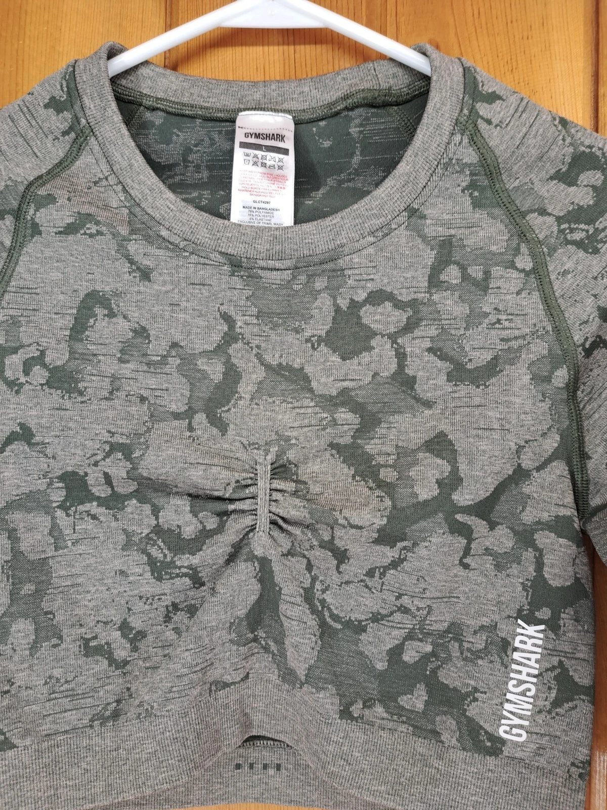 gymshark adapt camo seamless long sleeve crop top shirt