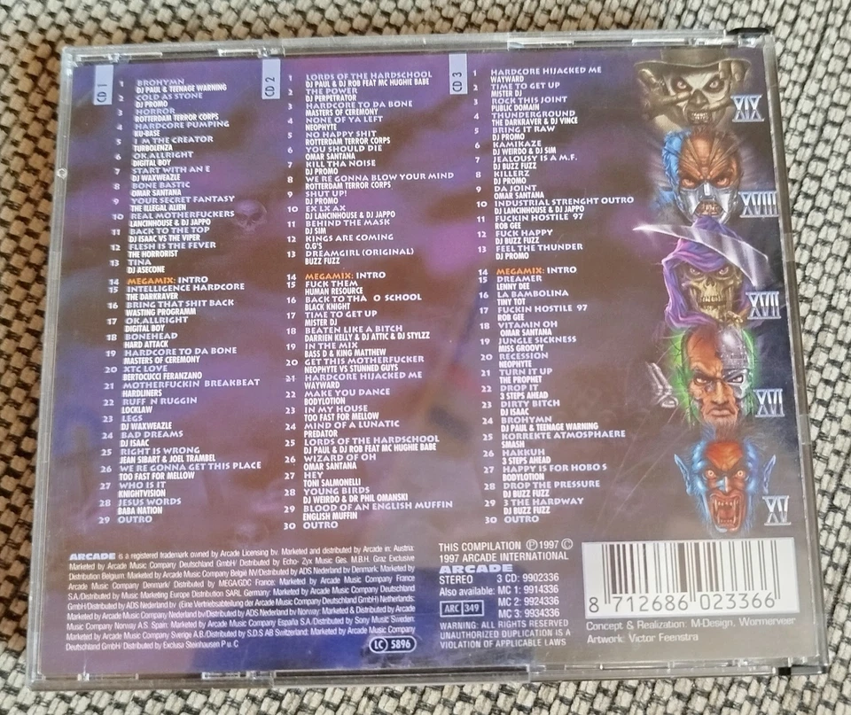 !!! CD Box Thunderdome The Best Of 1997 - Lesen !!! - Bild 2 von 2