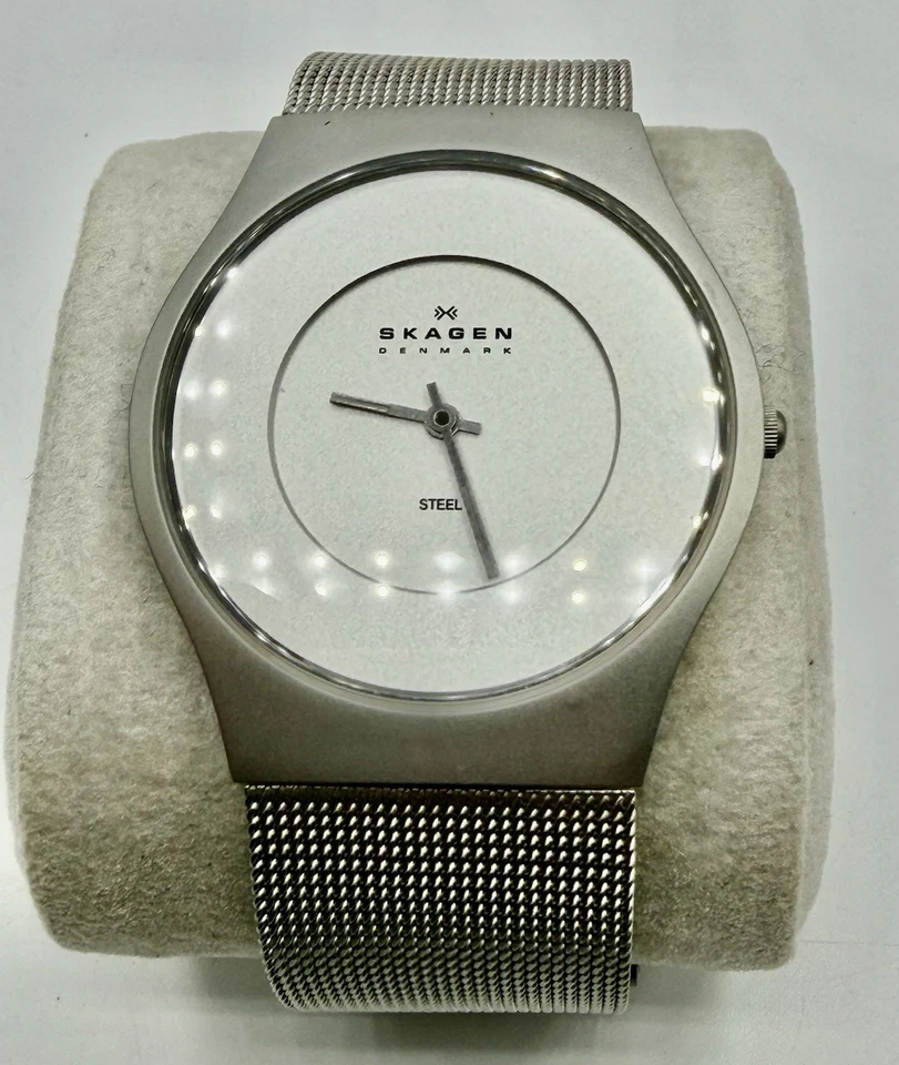 Reloj Hombre Skagen Vintage Acero Ultra Delgado Casi Como Nuevo  Foto 2 de 4